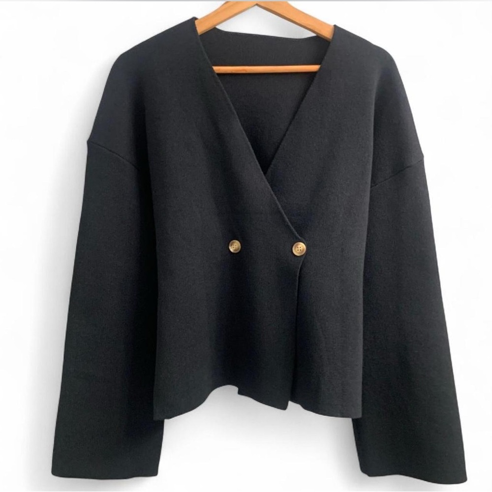 Cardigan Black V-Neck cape‎ style with wide sleeve and Button details size Small